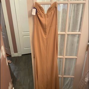 Windsor dress size medium